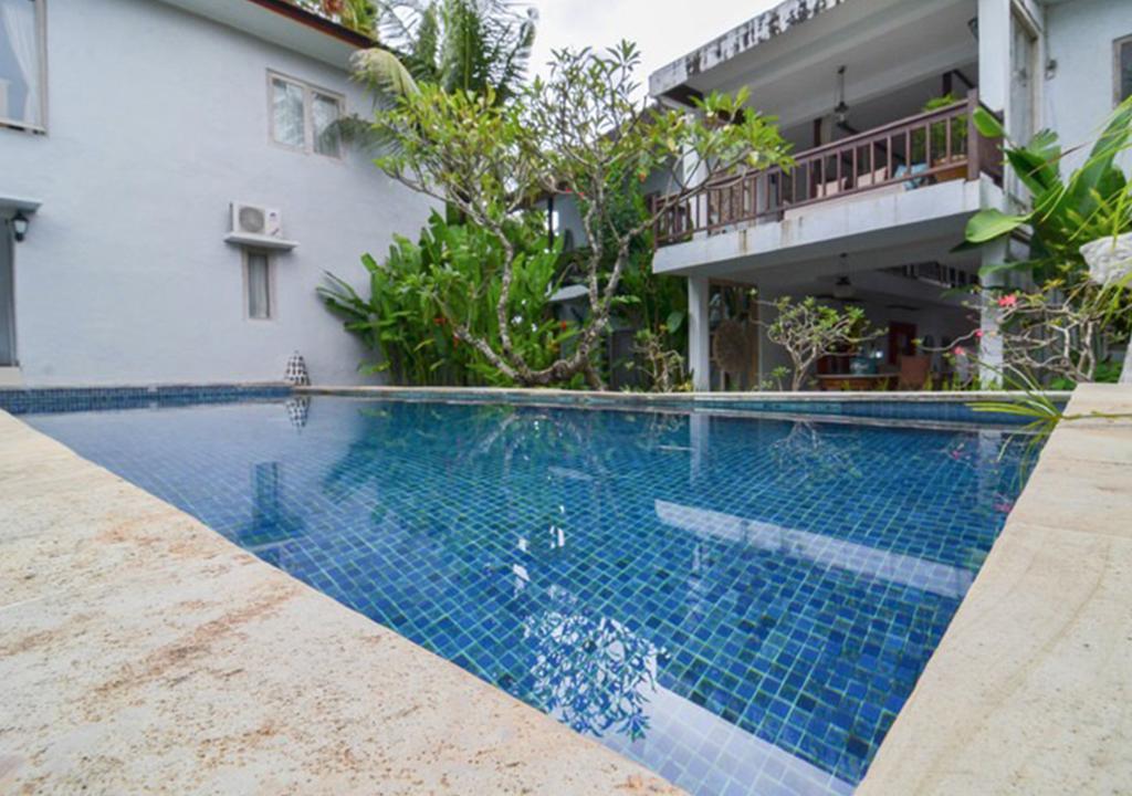 Готель Abian Biu Mansion Dalung  Екстер'єр фото
